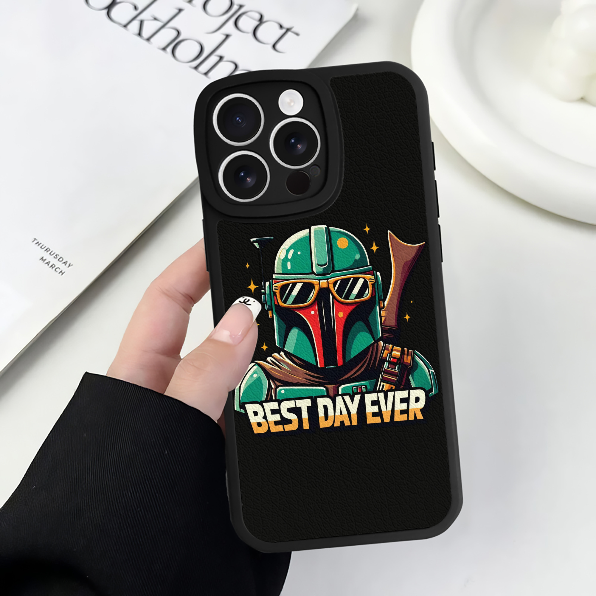 （画像用） スター・ウォーズ Star Wars 【iPhone 16シリーズ対応】シリコンスマホケース（レザー調） 材質：シリコン
